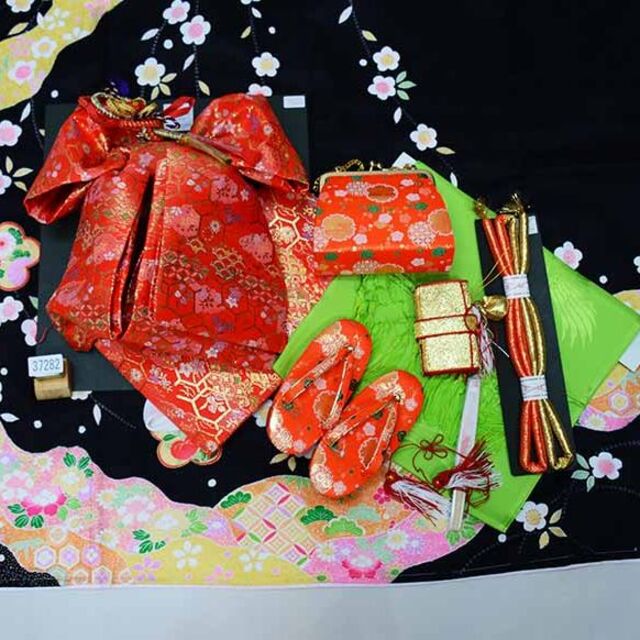 七五三 七歳 女児 正絹 着物フルセット 着物は陽気な天使 NO37282の