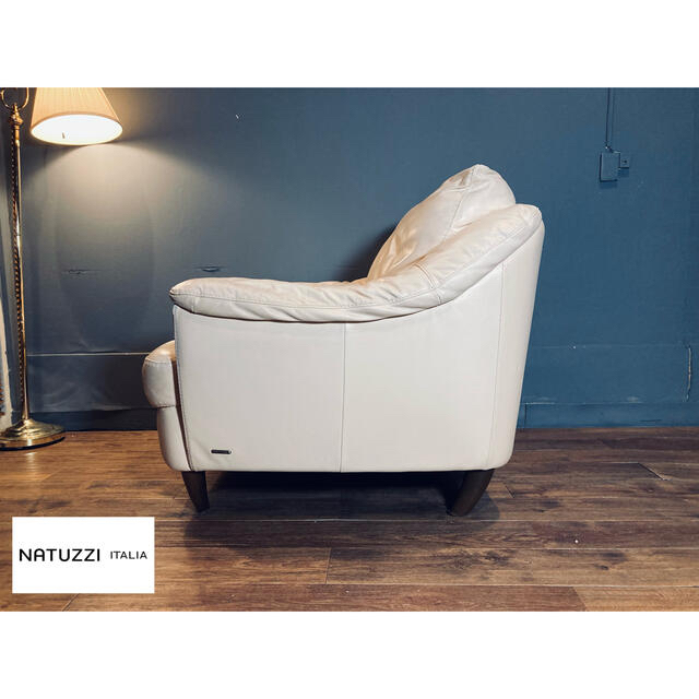 首都圏送料込〜イタリア輸入30万超NATUZZI本革1人掛けソファー＋