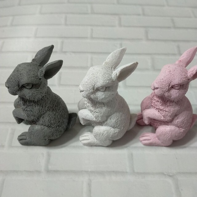 イースター ラビット 置物 3個セットの通販 by ひまわり's shop｜ラクマ