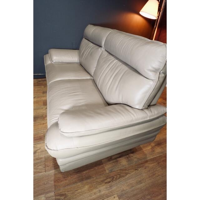 専用 高級イタリアレザートップ極厚本革11万大川家具3人掛けソファーの