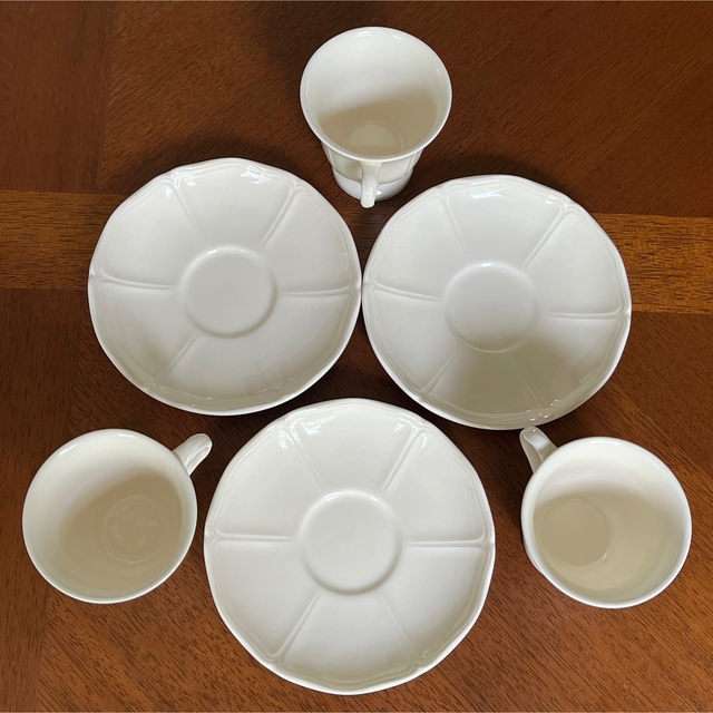 WEDGWOOD - 【美品】ウェッジウッド☆クイーンズプレーン☆花リム