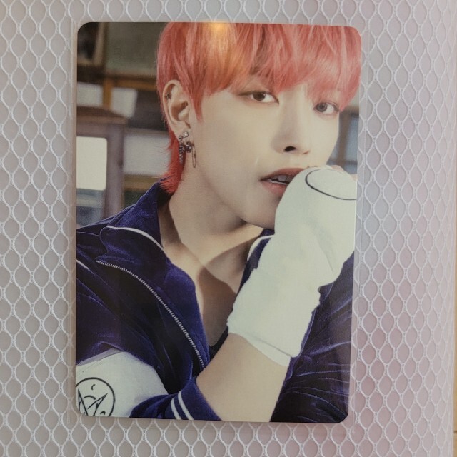 ATEEZ - ATEEZ ホンジュン 赤髪 トレカの通販 by Sun's shop