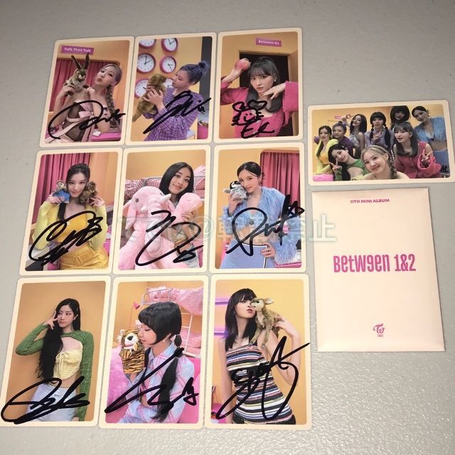 TWICE 直筆サイン「BETWEEN 1&2」トレカセットの通販 by てでぃ@プロフ