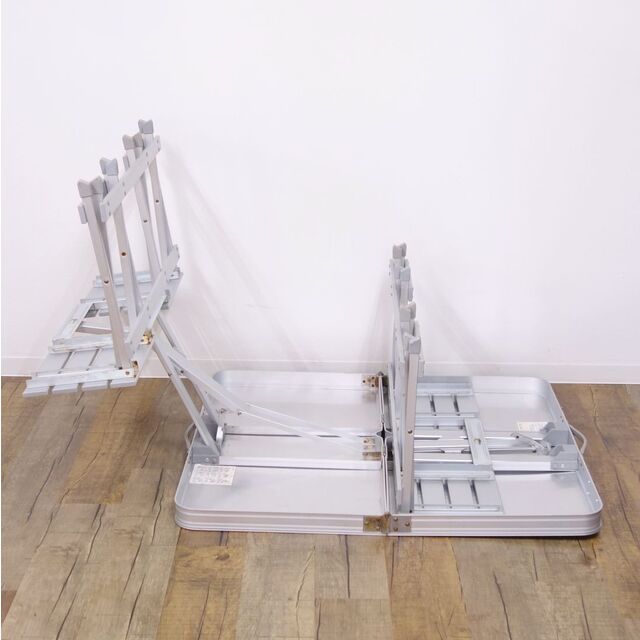 Coleman - コールマン アルミ ピクニックテーブル MODEL 170-5564