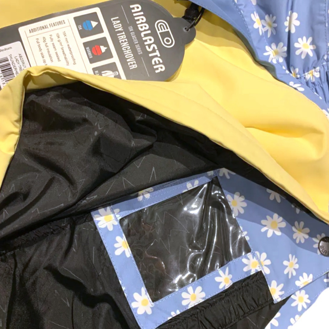 AIRBLASTER レディーススノーボード ジャケット Mの通販 by verbena_