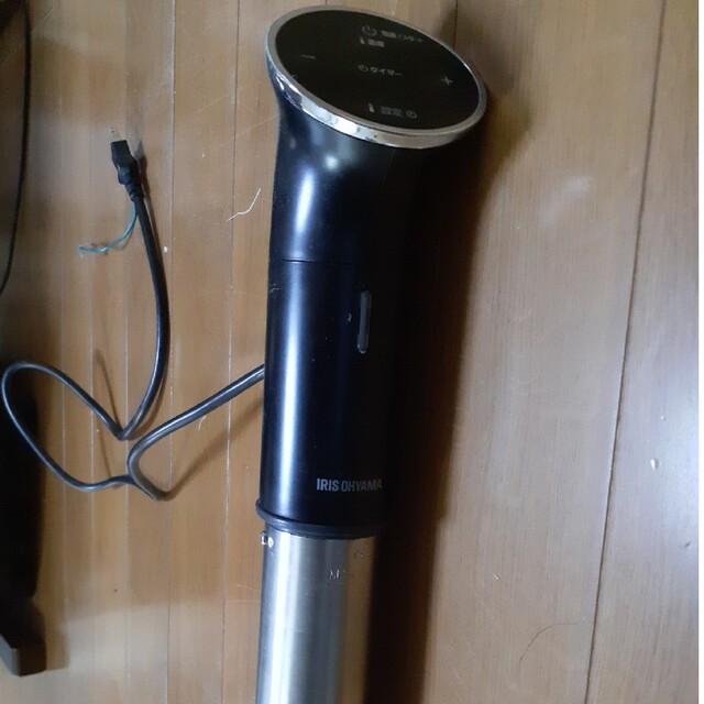 アイリスオーヤマ - 低温調理器ブラック中古の通販 by あぽろ1's shop