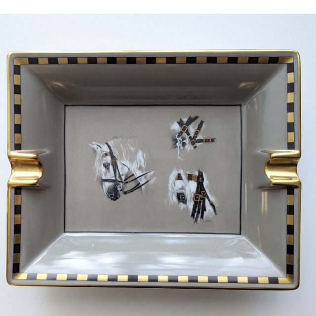 HERMES - エルメス アッシュトレイ 馬 白馬 グレー 灰皿の通販 by 小龍