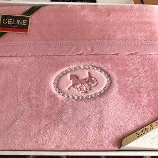 CELINE（毛布）のフリマアイテム一覧