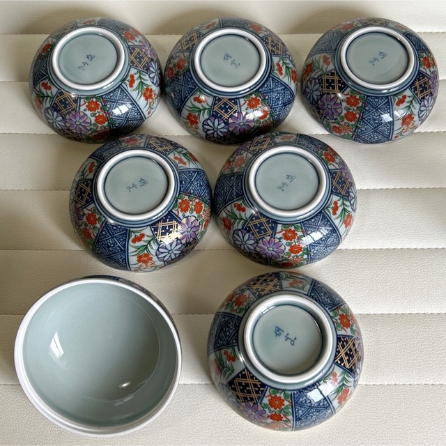 有田焼 胡窯 小鉢5客と蓋物のセット 金彩古伊万里 菊紋 色絵 輪花皿 菊