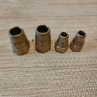 1963089838.jpg?1688616243