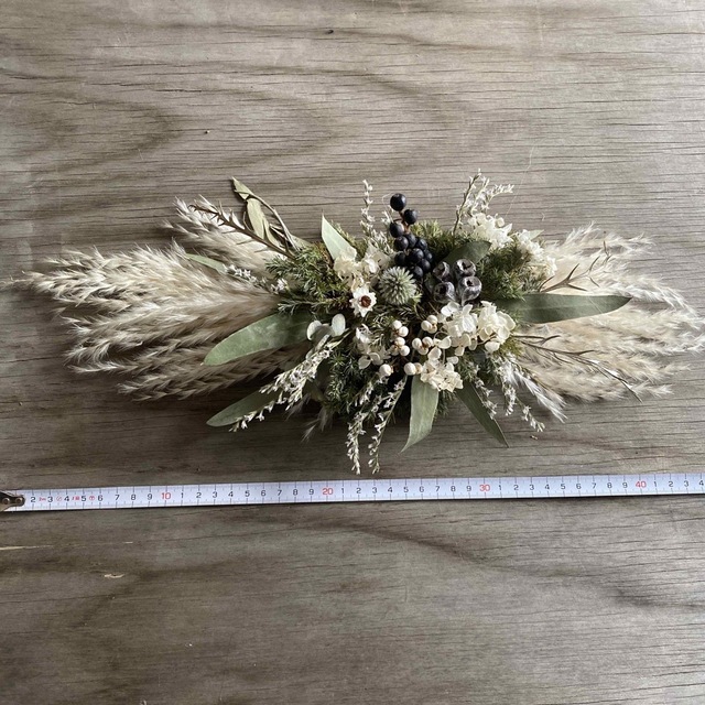 夏草と木の実のドライフラワー横長スワッグの通販 by のの's shop｜ラクマ