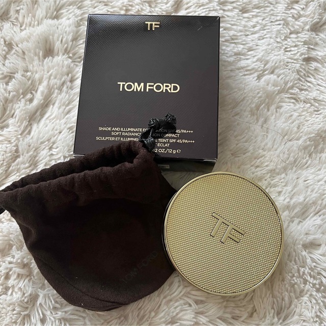 TOM FORD BEAUTY - トムフォード シェイド アンド イルミネイト