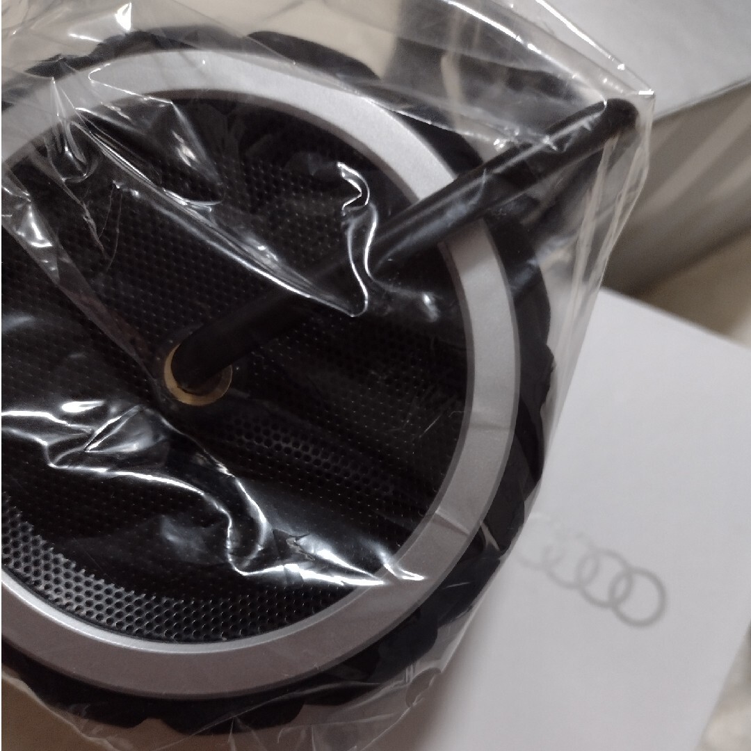 AUDI - 写真追加 新品 アウディ Bluetooth スピーカーの通販 by ここり