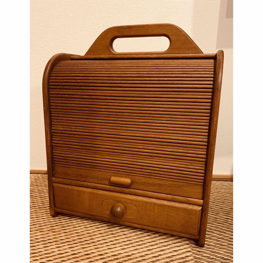 ☆ほぼ未使用☆ レトロ コスメボックス 蛇腹シャッター 木製 の通販 by