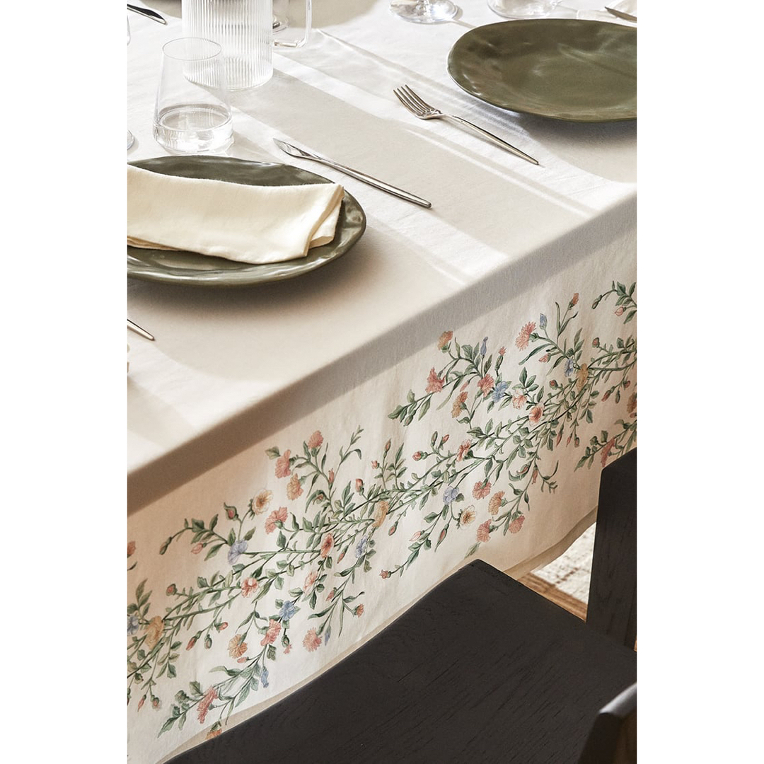 ZARA HOME - 新品 ZARA HOME ザラホーム フラワー プリント テーブル