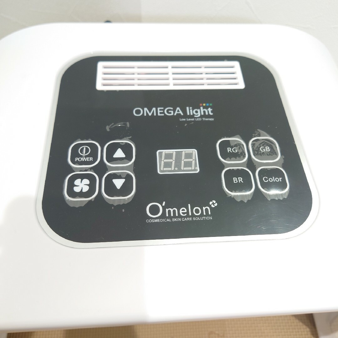 omelon オメロン オメガライト LED美顔器 電源コード付属 箱無しの通販