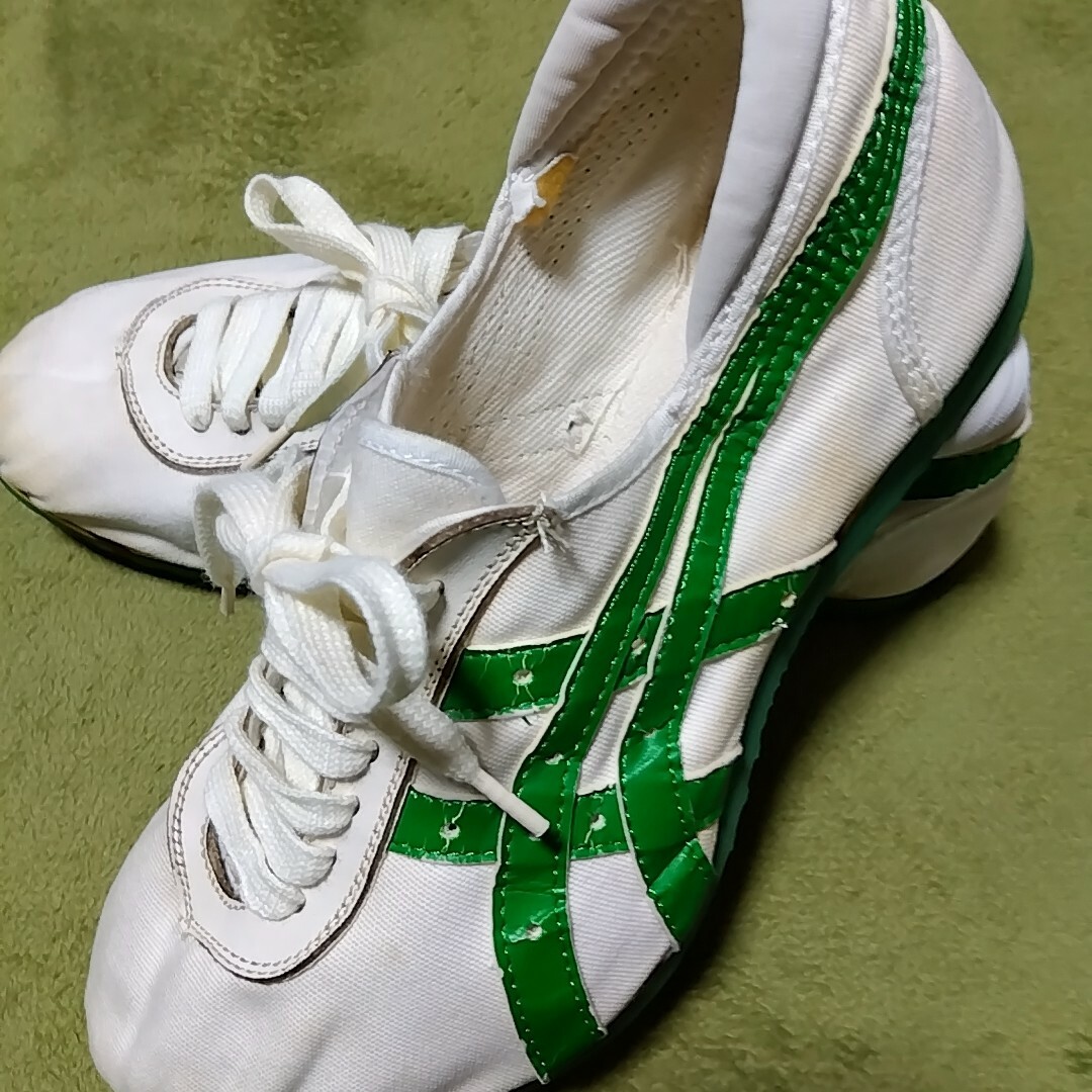 Onitsuka Tiger - 美品 オニツカタイガー シューズの通販 by たーぼー