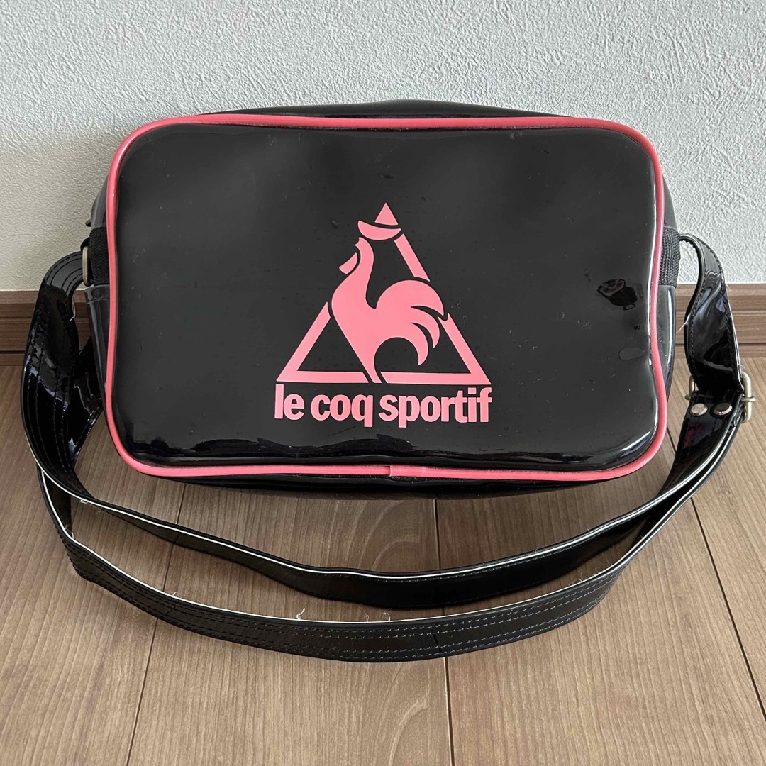 le coq sportif - ルコック エナメルショルダーバッグの通販 by りえん
