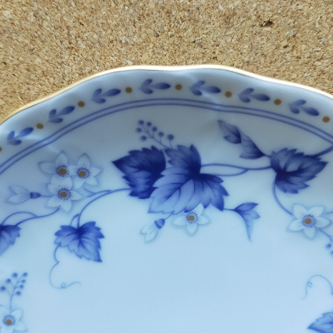 NARUMI - ナルミボーンチャイナケーキ皿セットの通販 by tomi's shop