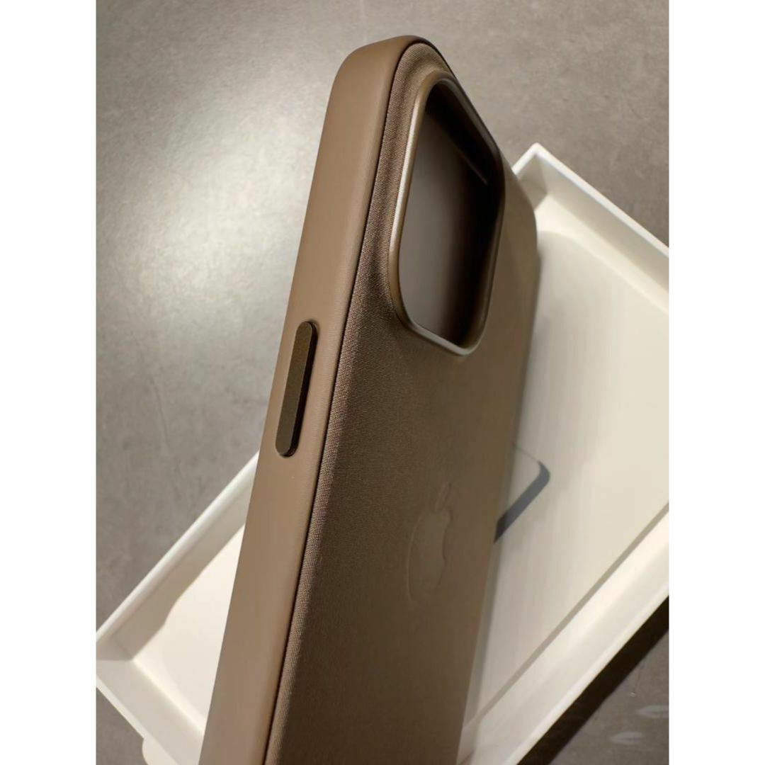 新品】純正互換品 iPhone 15proファインウーブンケース -マルベリーの