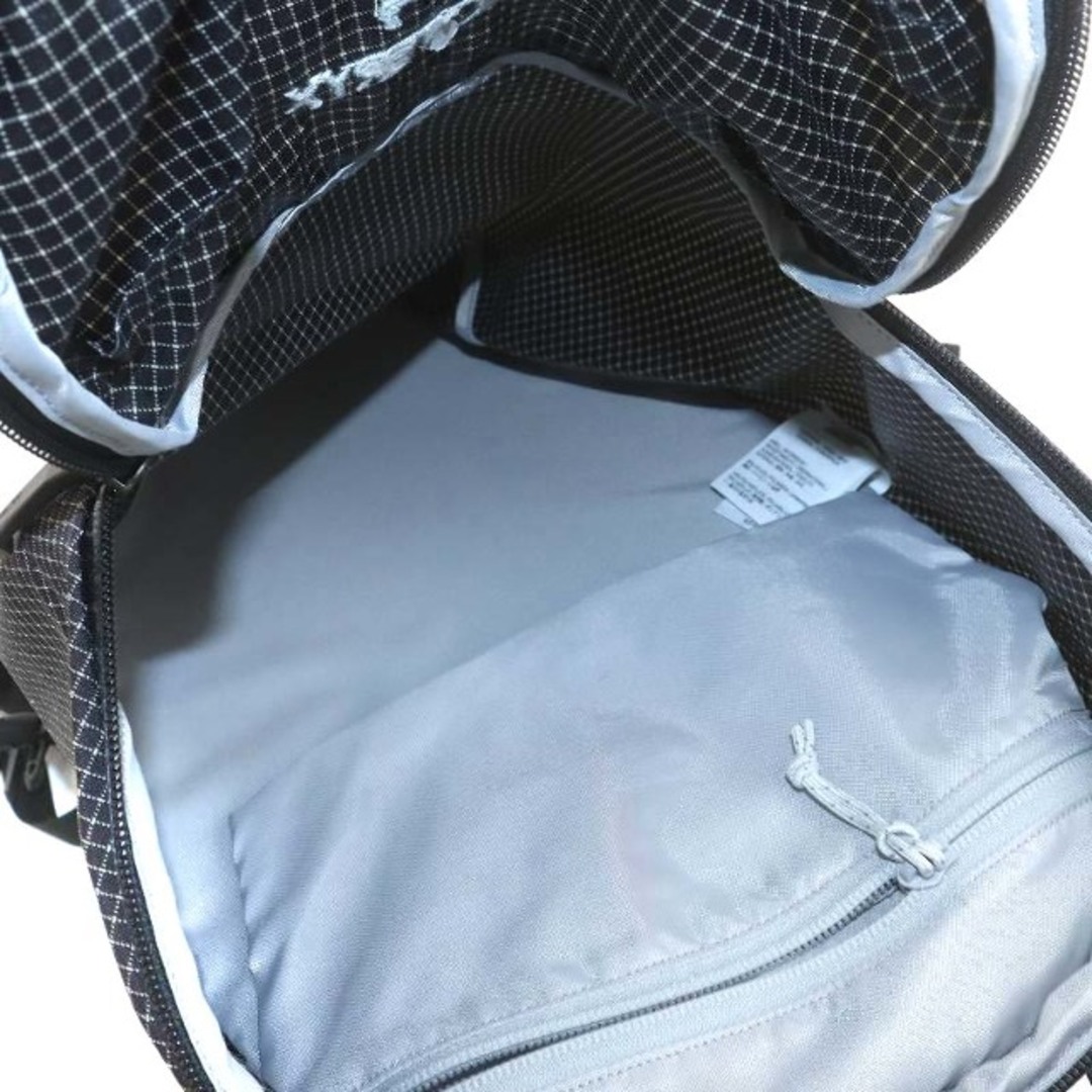 タグ付きARC'TERYX KONSEALS バックパック グレー・チェック柄 ARC