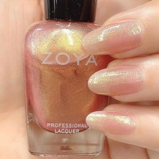 ZOYA - 限定 zoya ネイルポリッシュ ピンク系の通販 by 75001｜ゾーヤ