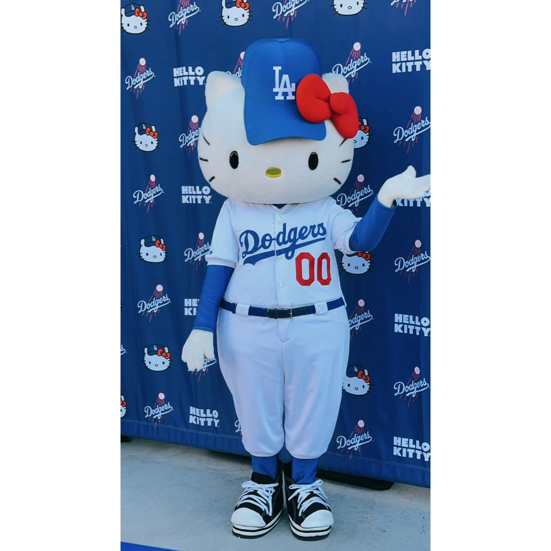 ハローキティ - ドジャース ハローキティ ライトアップボブルヘッド