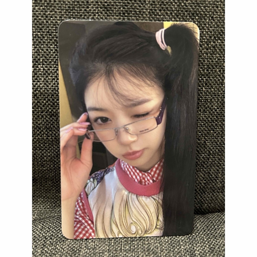 ILLIT アイリット SUPER REAL ME トレカ モカの通販 by アトム ｜ラクマ