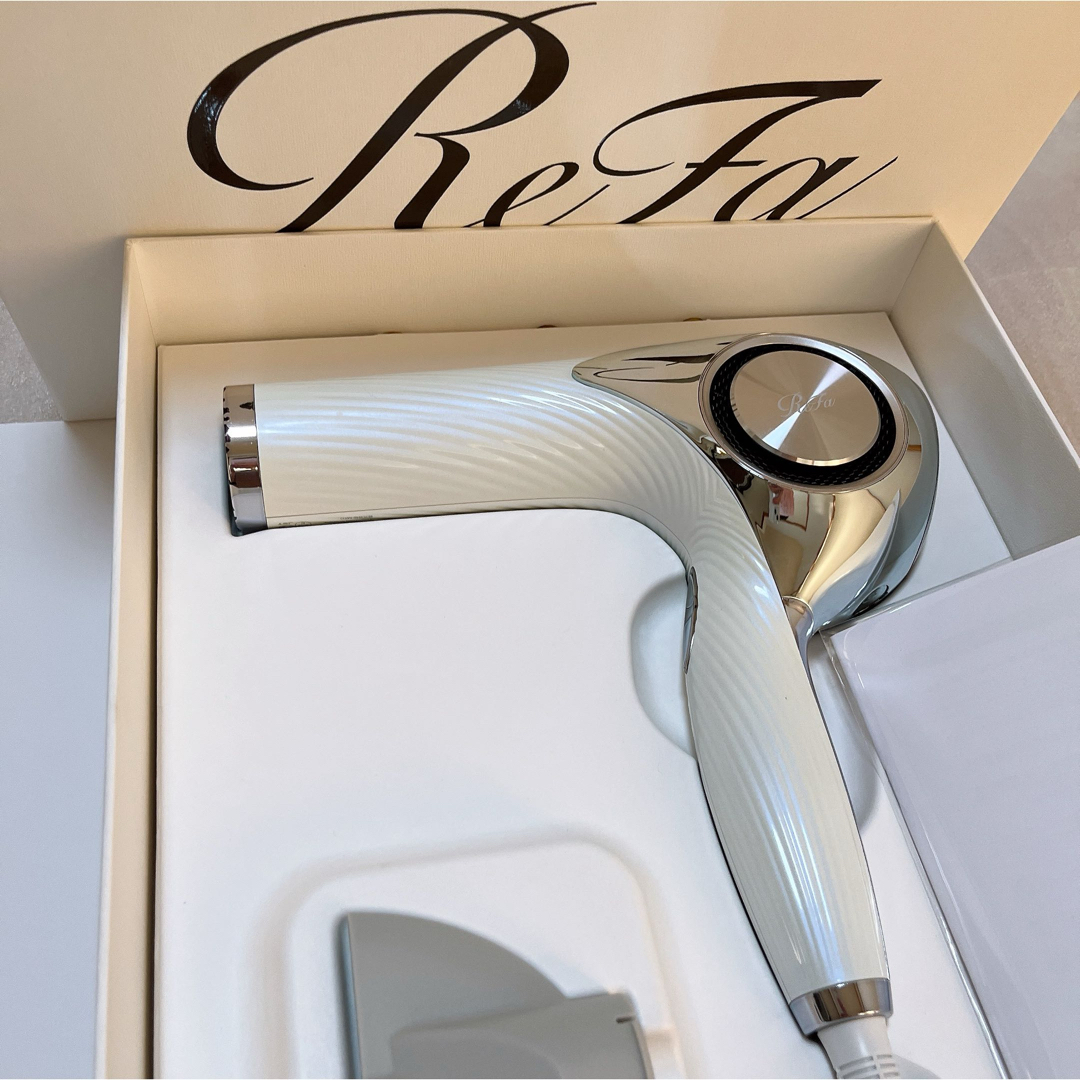 ReFa - リファビューテック ドライヤープロ 専用箱入り 付属品付き