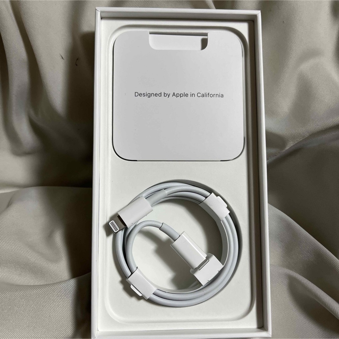 iPhone - iPhone箱と充電コードの通販 by リーズ's shop｜アイフォーン