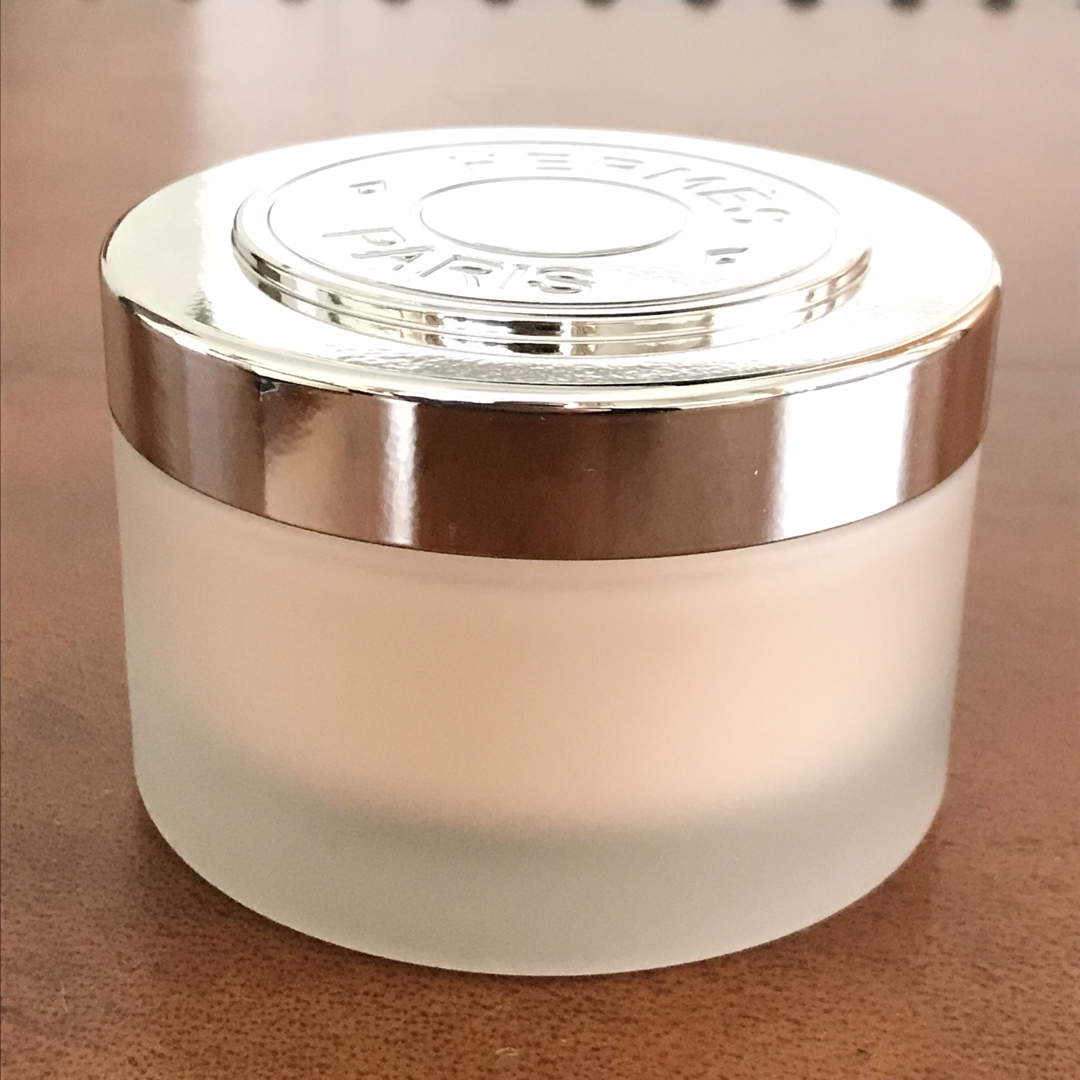 HERMES - エルメス クレーム デ メルヴェイユ 200ml ボディークリーム