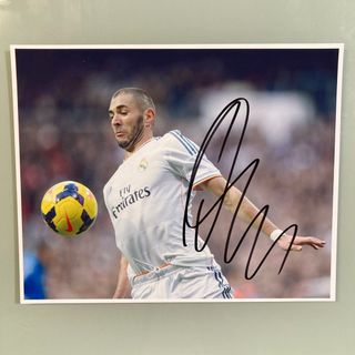 カリム・ベンゼマ直筆サイン入り超大型写真…元フランス代表サッカー