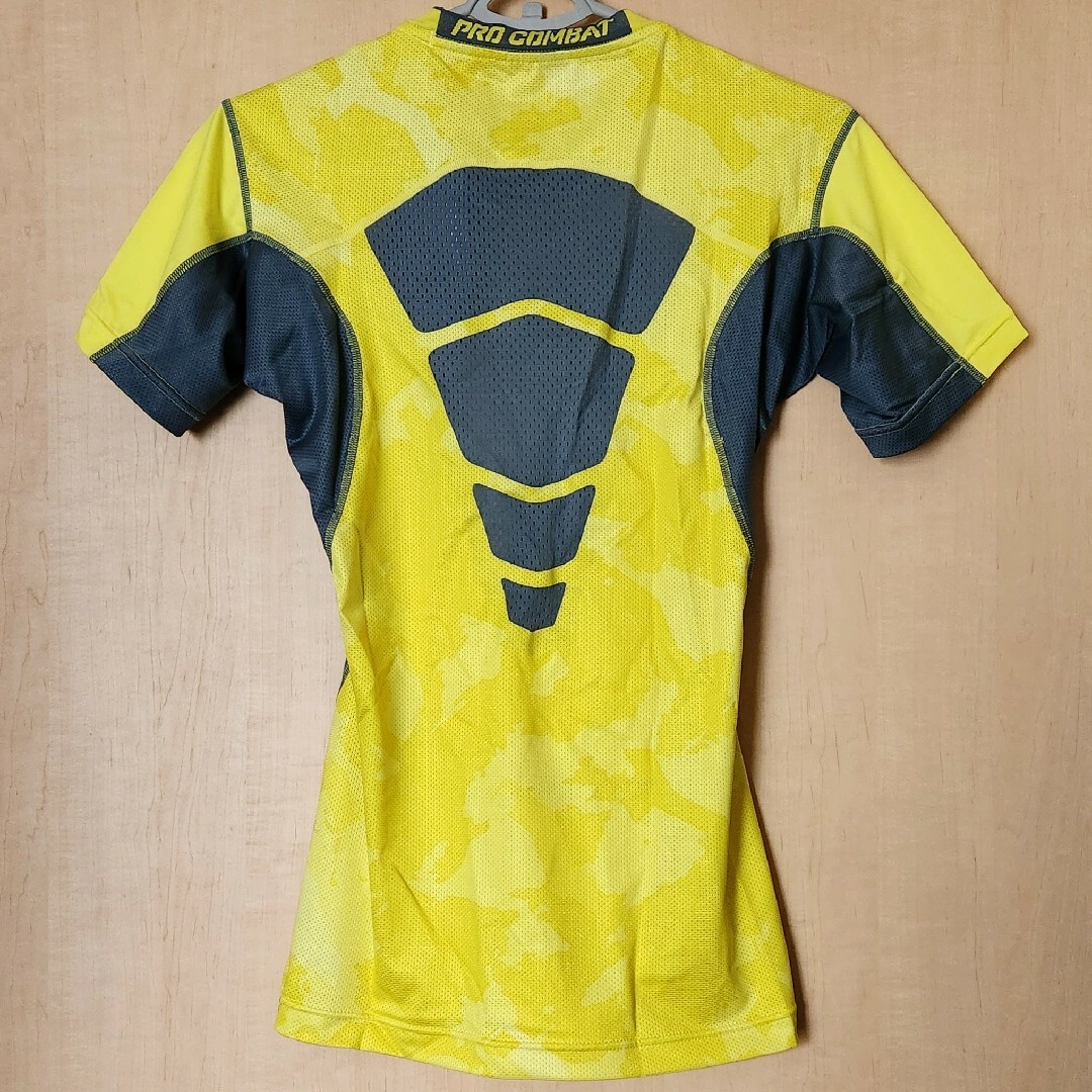 NIKE - ナイキ プロ コンバット コンプレッション シャツ M 黄×迷彩×灰