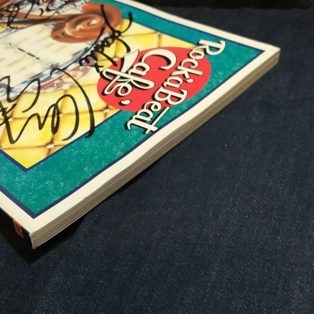 クリームソーダ ロッカビートカフェ ロカビリー ピンクドラゴン Magic