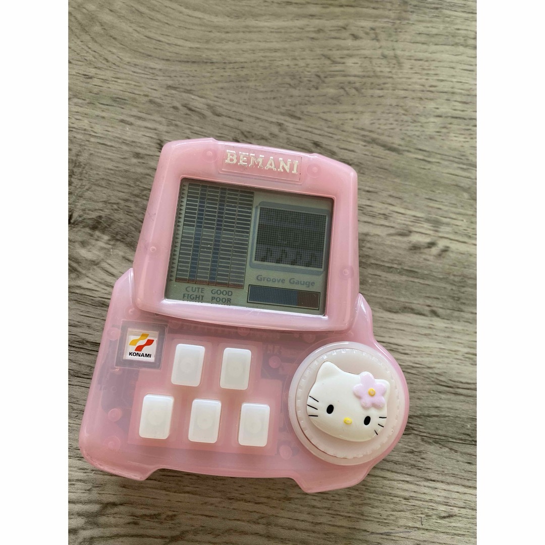 KONAMI - ビーマニポケット ハローキティの通販 by PARM｜コナミならラクマ