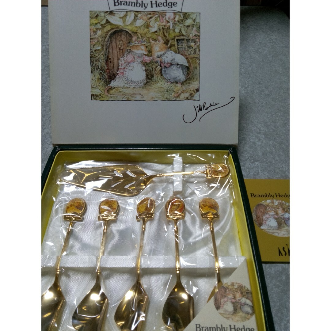 ブランブリーヘッジ ケーキサーバー&デザートスプーン セットの通販 by