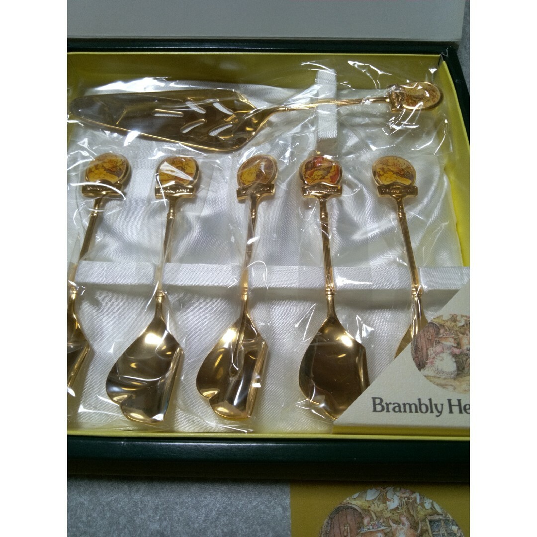 ブランブリーヘッジ ケーキサーバー&デザートスプーン セットの通販 by