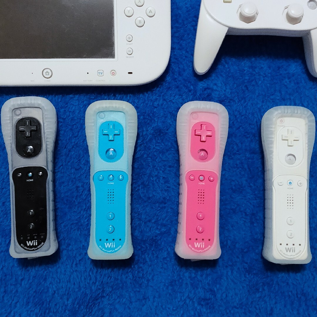 Wii U - Wiiu⚫特別豪華版✨本体 カラフルリモコン 太鼓の達人 大乱闘