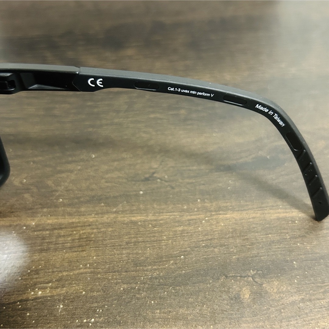 UVEX - uvex｜mtn perform V アウトドア 調光スポーツサングラスの通販