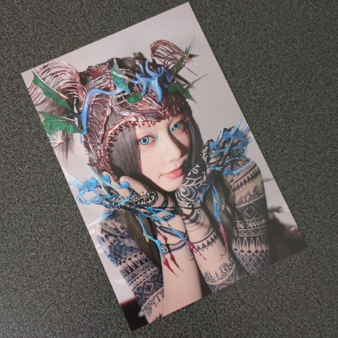 xg - XG ポストカード ヒナタ HINATAの通販 by lulu｜エックスジーなら