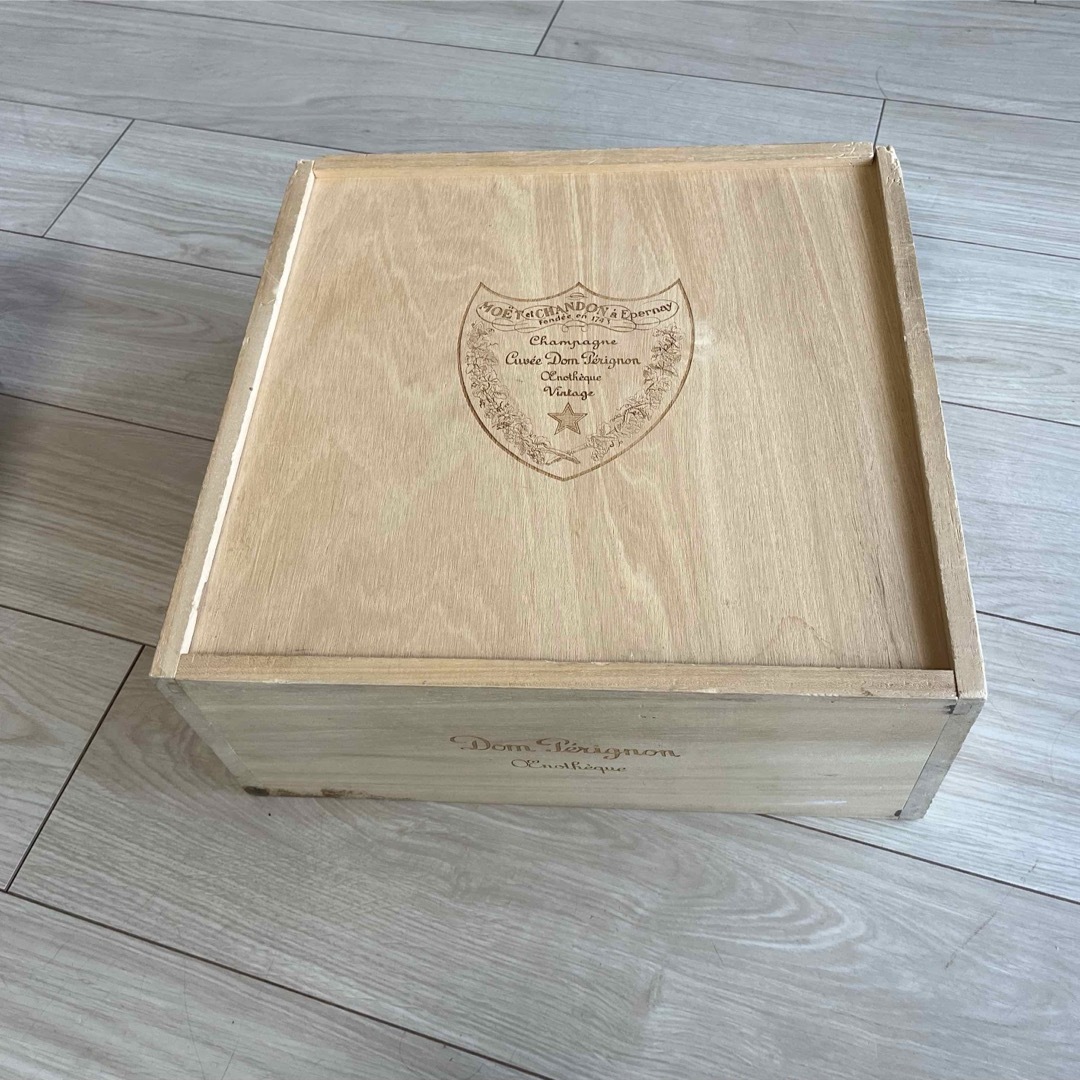 Dom Pérignon - ドンペリ 木箱の通販 by まい's shop｜ドンペリニヨン