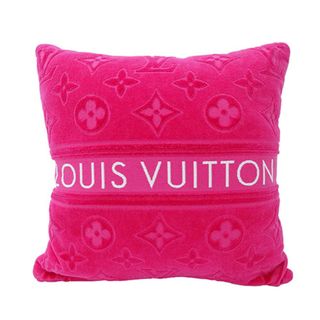 LOUIS VUITTON（クッション）のフリマアイテム一覧