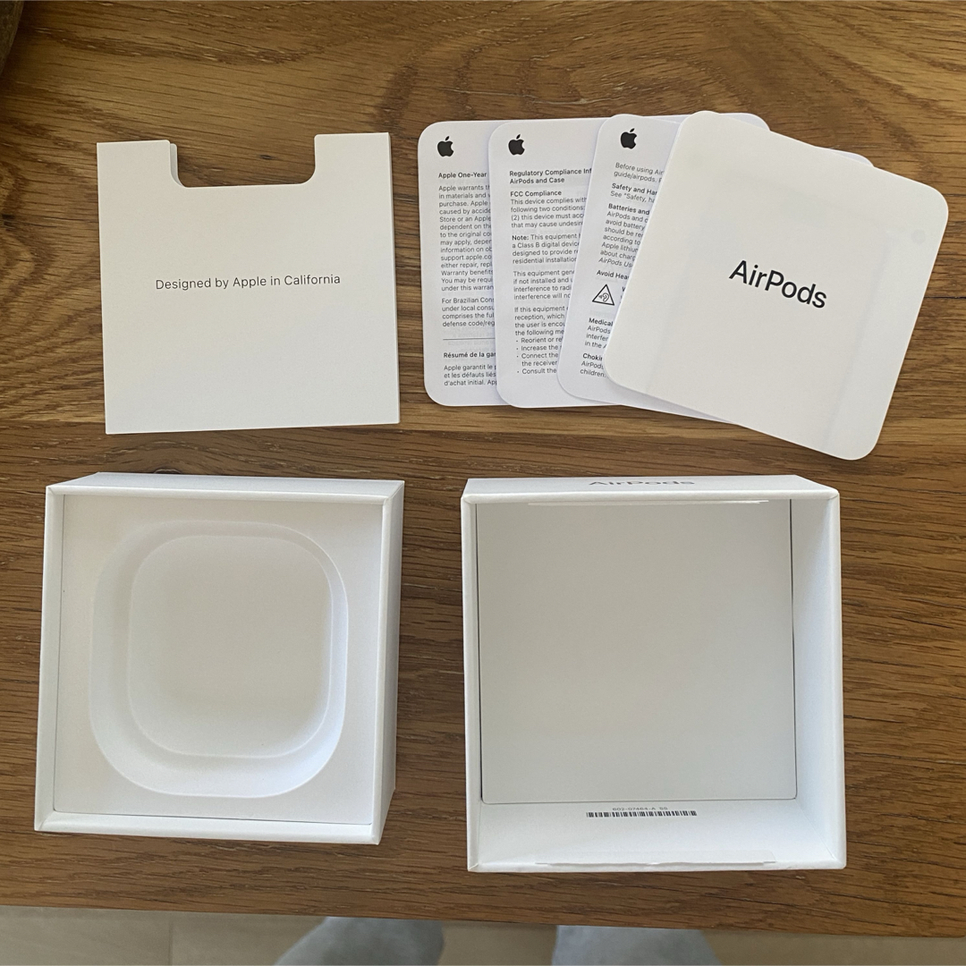 Apple - アップル AirPods 4 箱のみの通販 by りんご's shop｜アップル