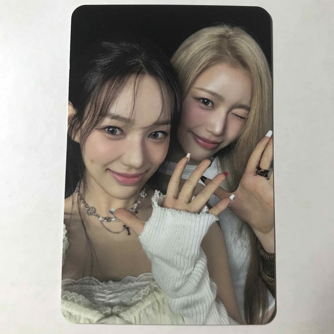 izna ユニット セビ・サランの通販 by よう｜ラクマ