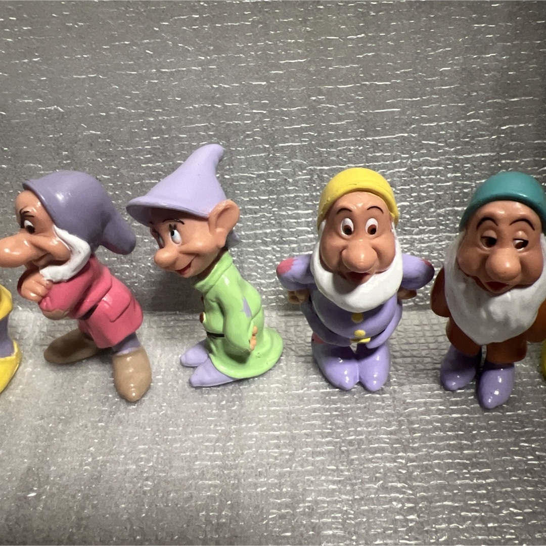 白雪姫 - 七人の小人 フィギュア 7体セットの通販 by nhn's shop