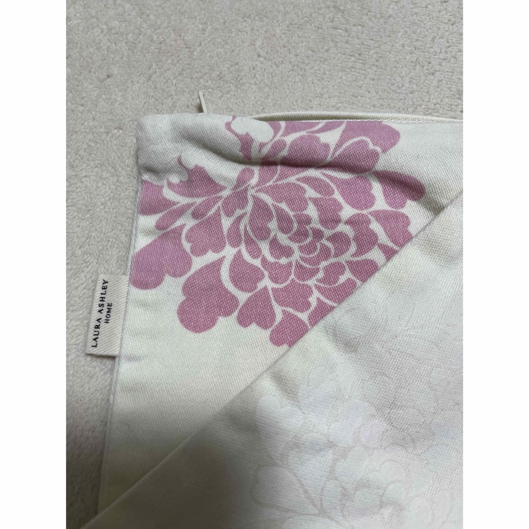 LAURA ASHLEY - レアなローラアシュレイ Laura ashley クッション
