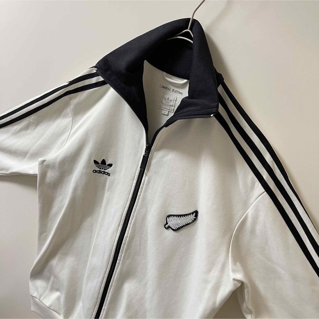 adidas - 美品00s】アディダス刺繍トラックジャケット古着ジャージ