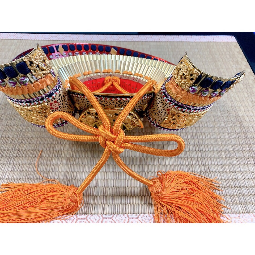 五月人形・兜(白檀威)＋太刀弓揃え、名工六代目 平安甲庄作