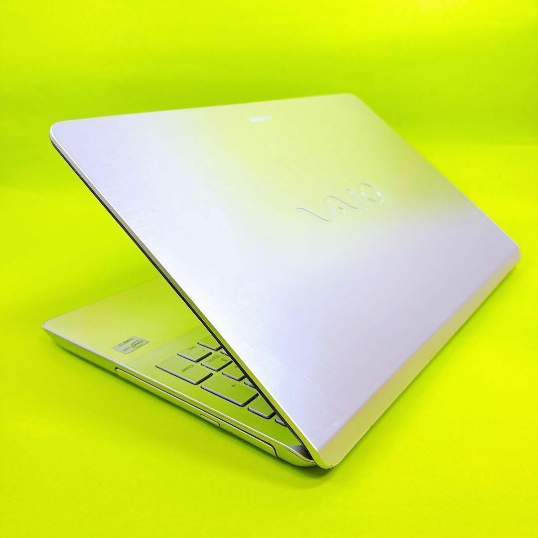 感動の速さ！ 究極Core i7 Windows11 ノートパソコン VAIO VAIO - ZX高