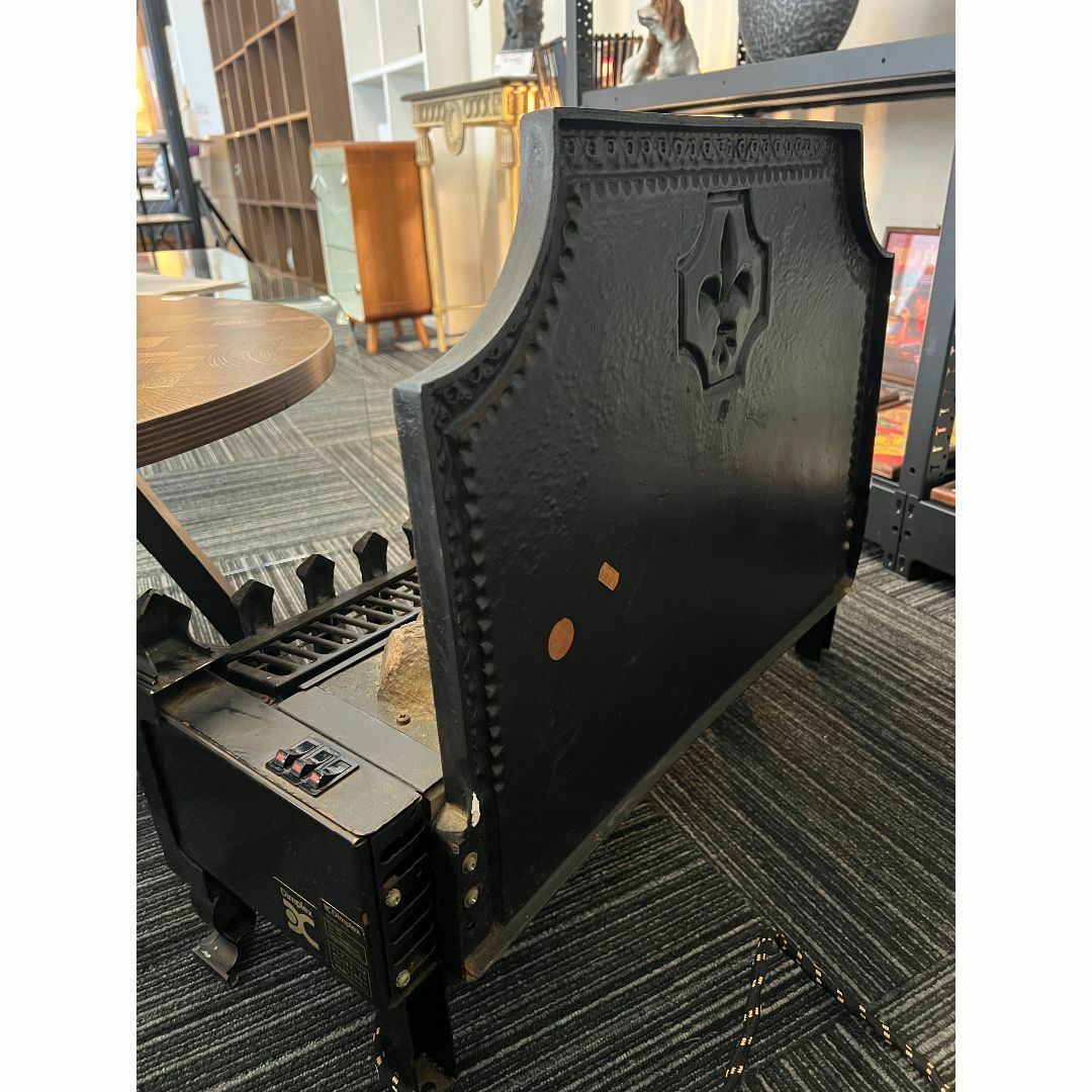 入手困難DIMPLEX 中世ヨーロッパ 西洋風 電気暖炉 アンティーク 城の暖炉